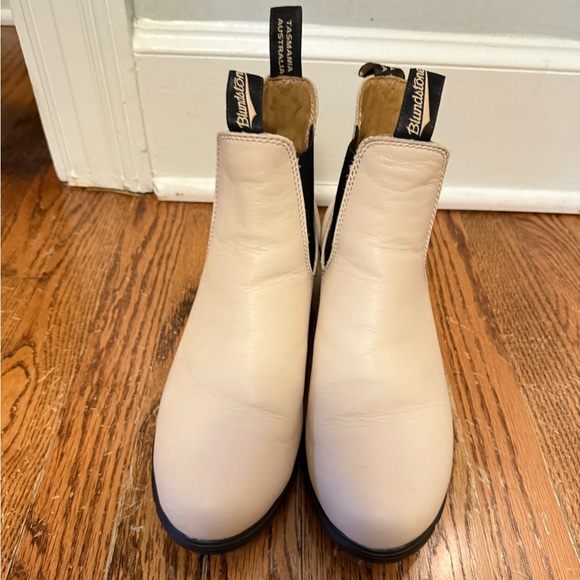 White Heeled Blundstone boots #1671 - Picture 2 of 8